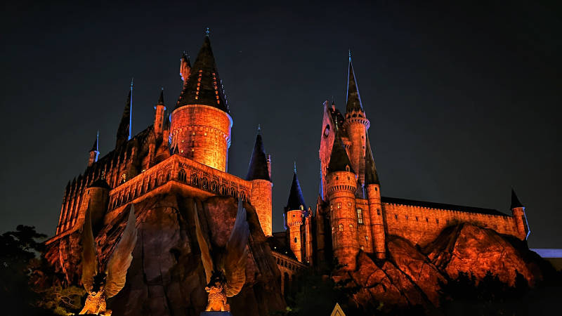 霍格沃茨夜景