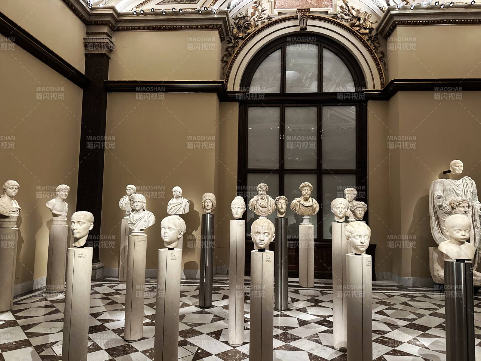 奧地利 雕塑展廳靜謐典雅
