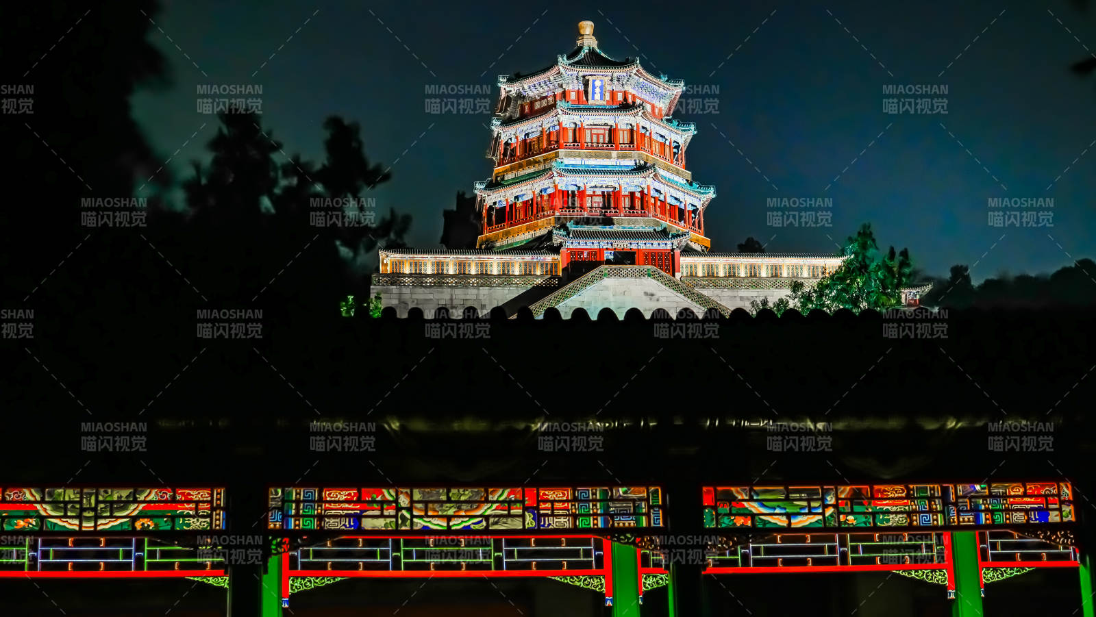 頤和園夜色中的佛香閣美景