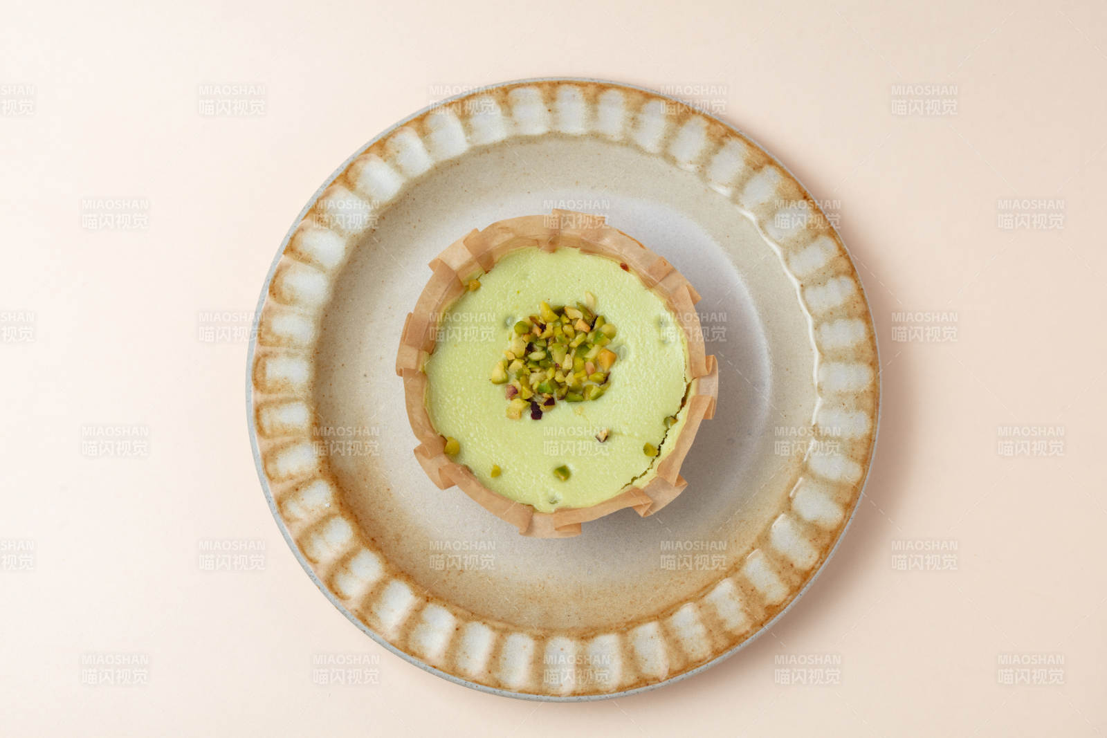 开心果巴斯克蛋糕