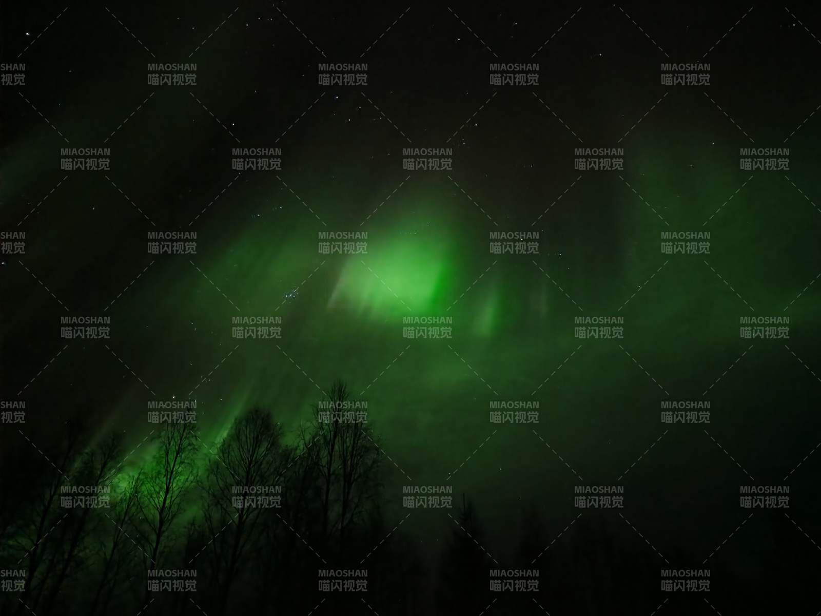 极光夜空拉普兰-摄影图