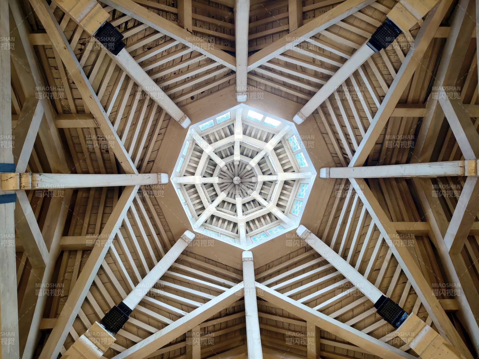 穹頂木構之美