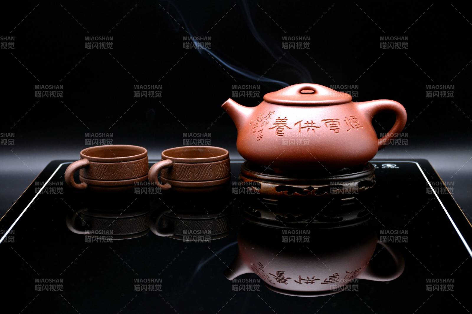 茶香袅袅 静享片刻-摄影图