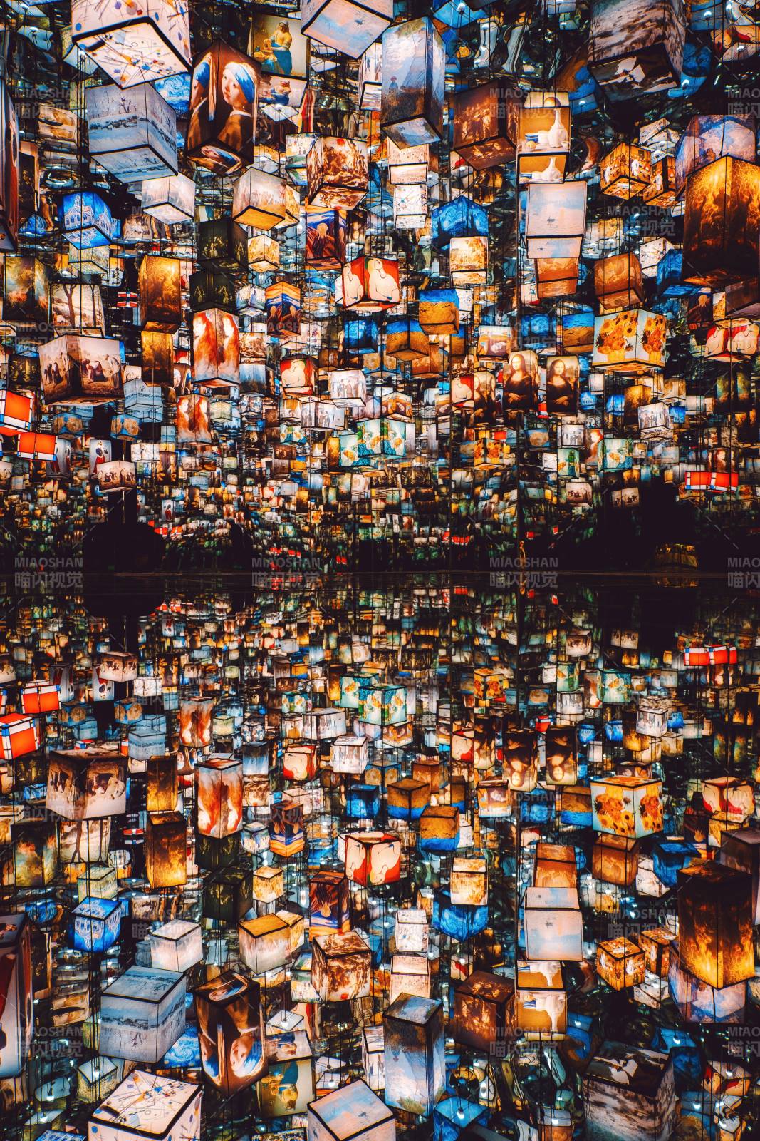 重庆梵高星空艺术馆-摄影图