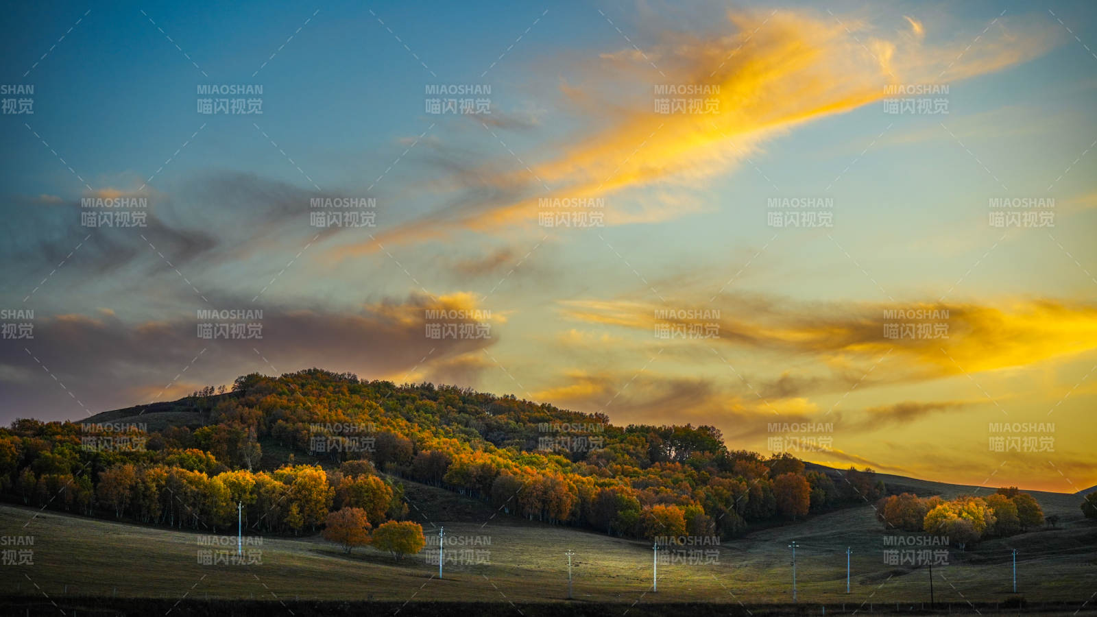 乌兰布统秋山夕照-摄影图