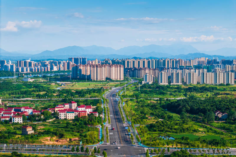 城市绿洲新貌-摄影图