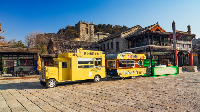 北京古北水镇古街美食车-摄影图