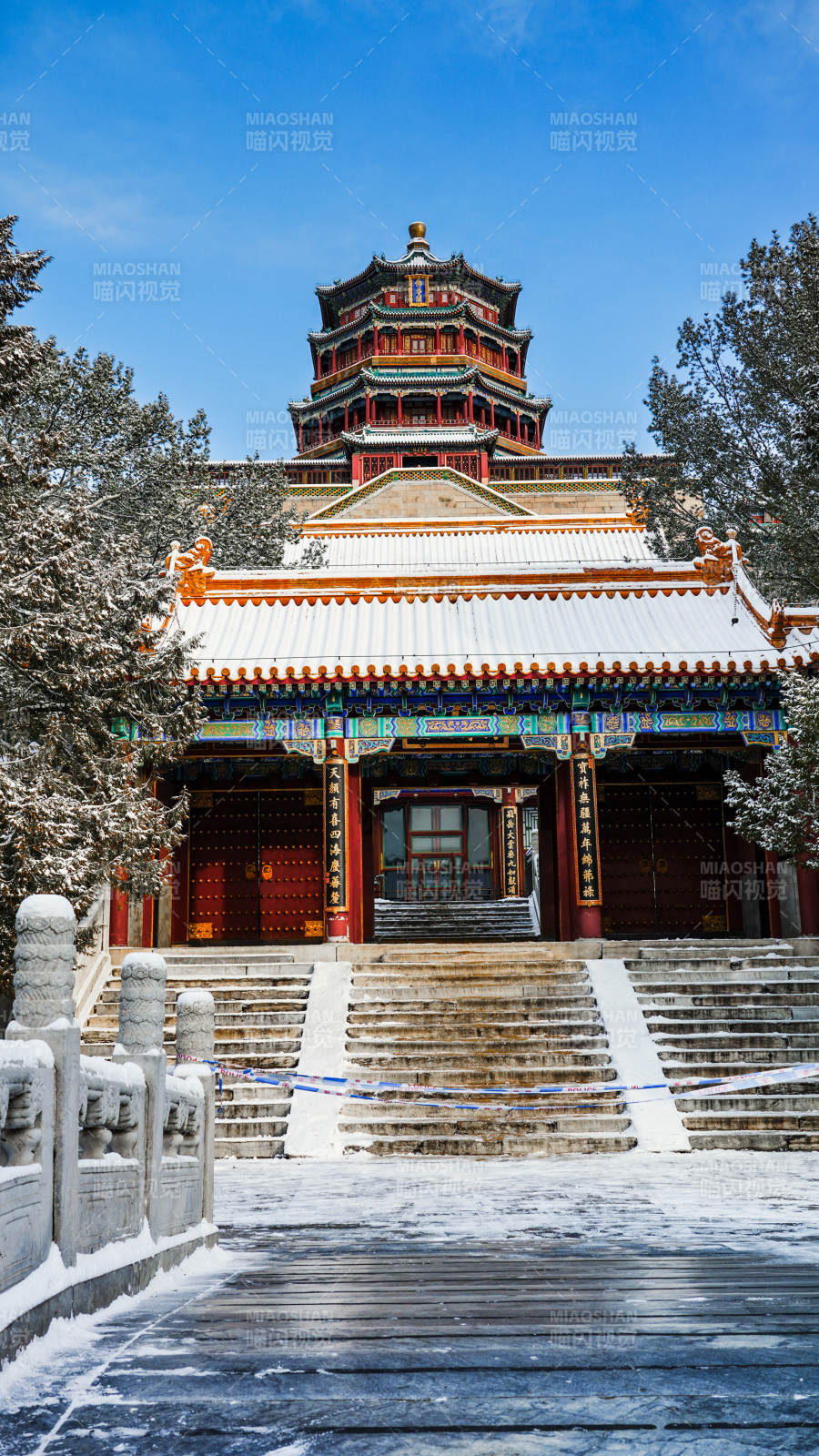 雪后佛香阁-摄影图