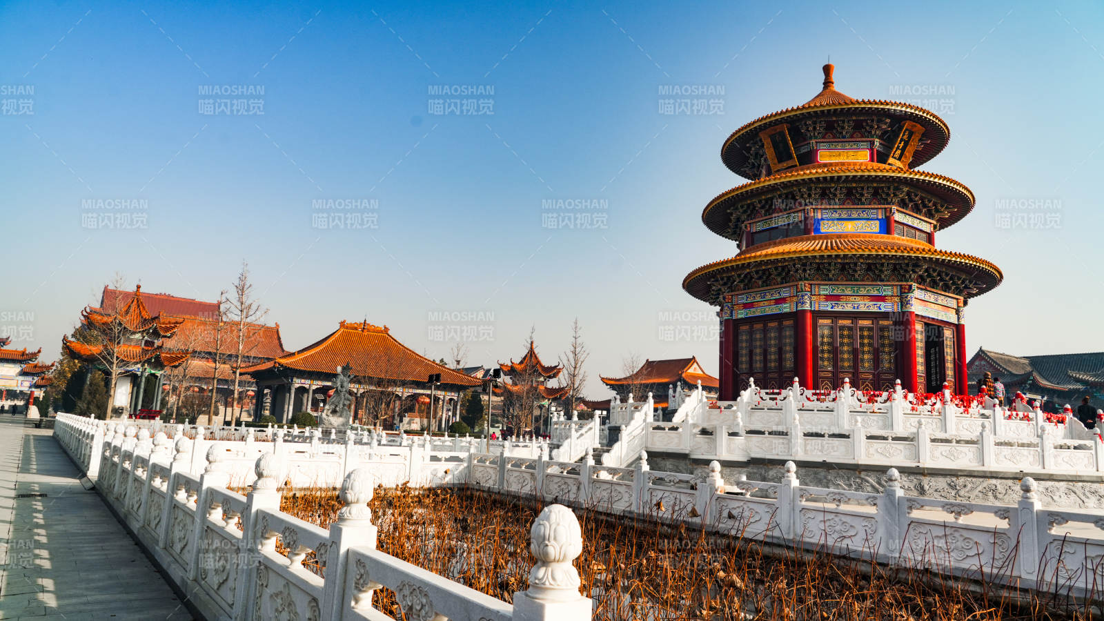 天坛祈年殿风光-摄影图