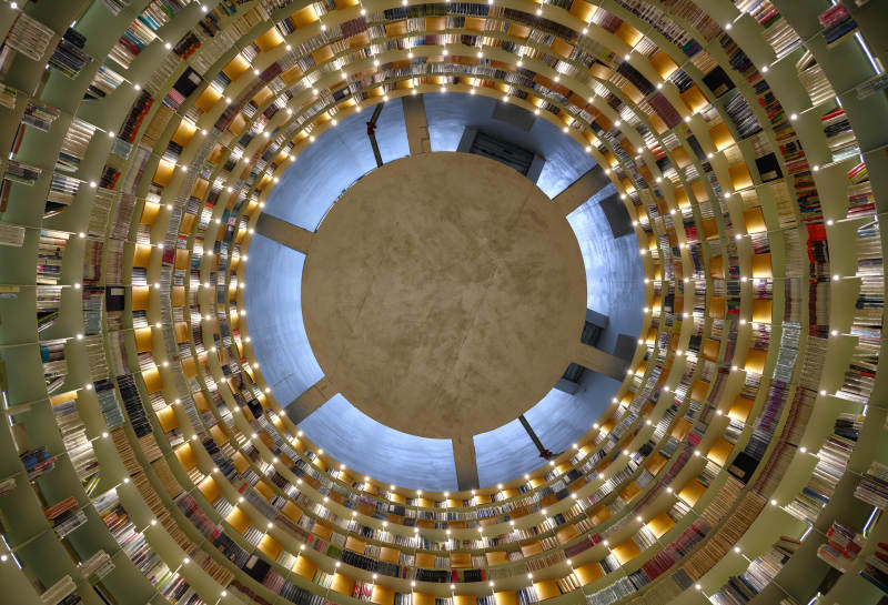 圓形書(shū)庫(kù)穹頂-攝影圖