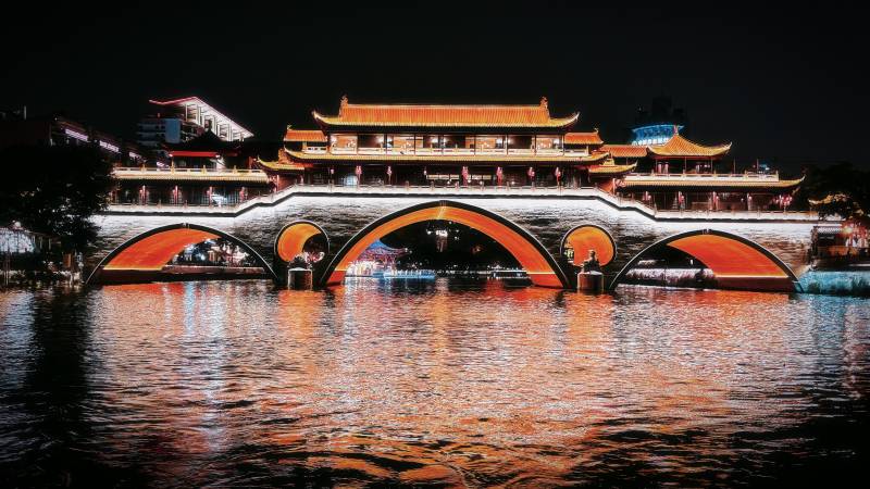 夜色中的古桥美景-摄影图