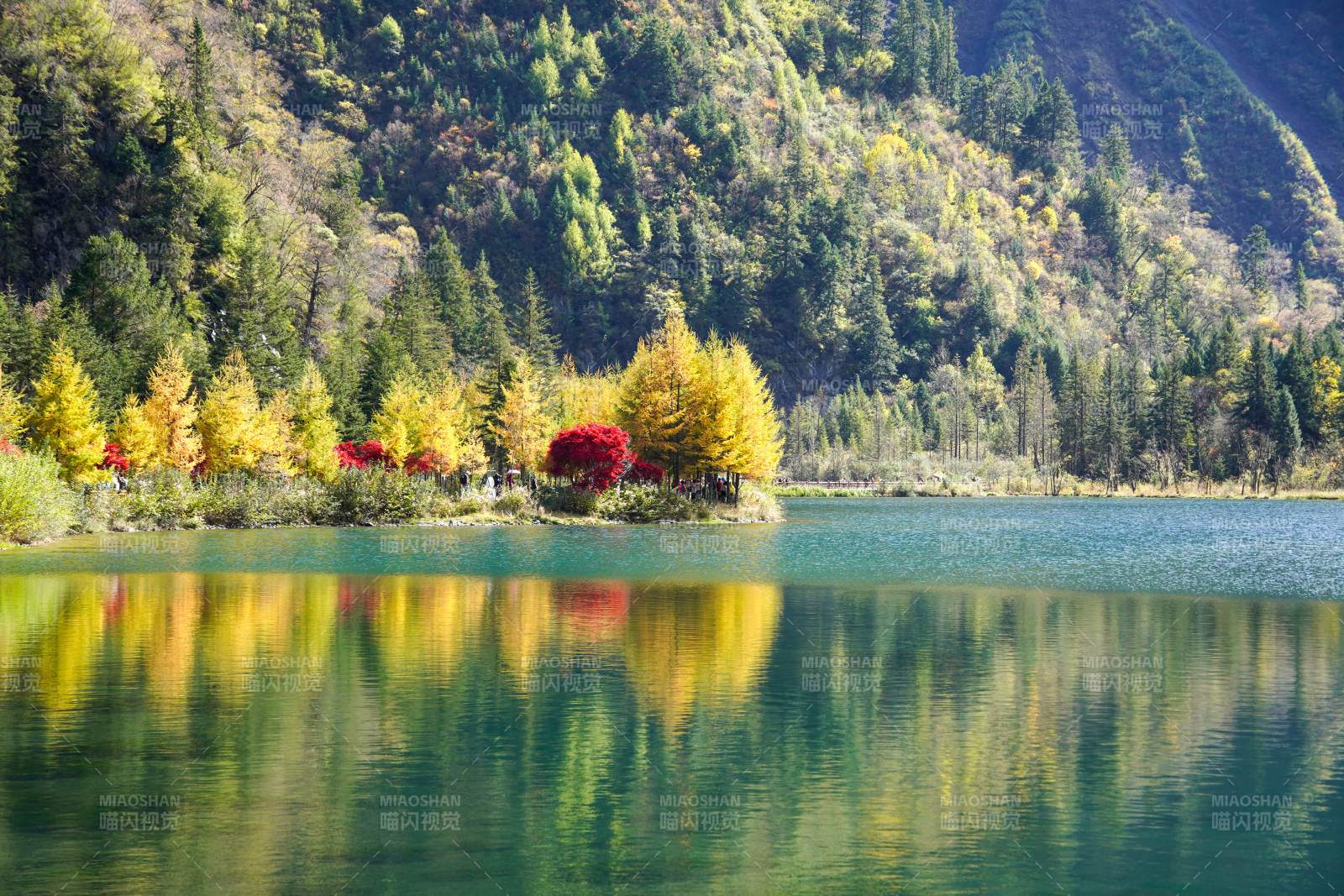 毕棚沟湖泊倒影-摄影图