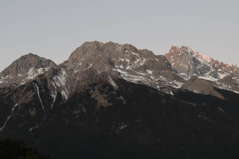 雪山巍峨 峰巒疊嶂-攝影圖