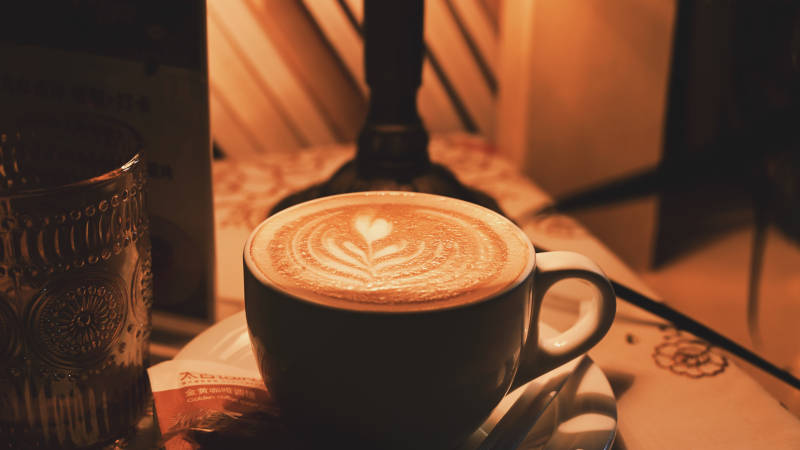 咖啡拉花艺术-摄影图