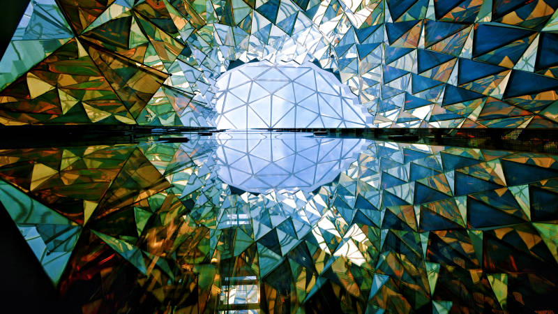 几何镜面艺术-摄影图