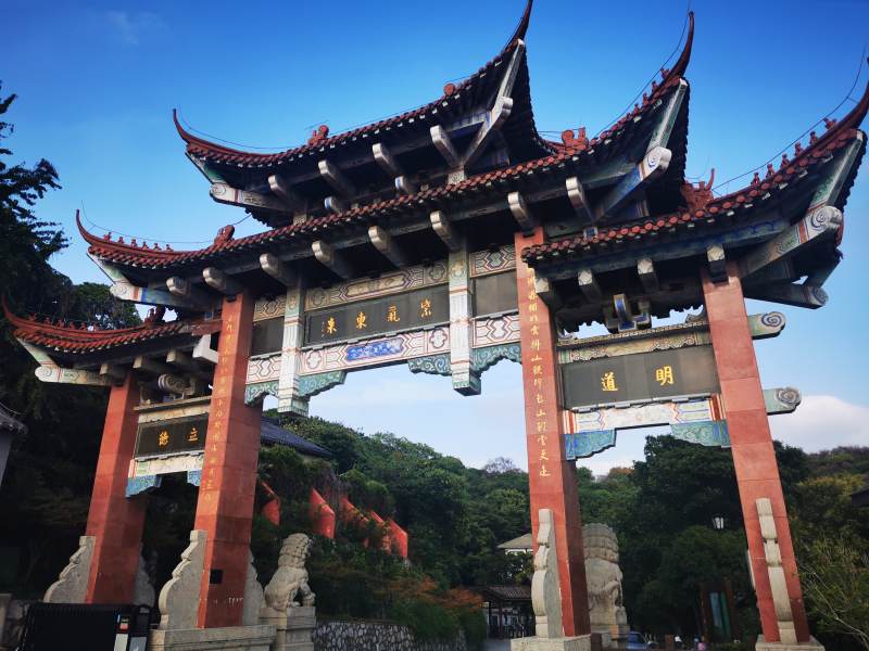 昆明翠湖公園門樓-攝影圖