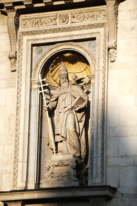 圣徒雕像-攝影圖