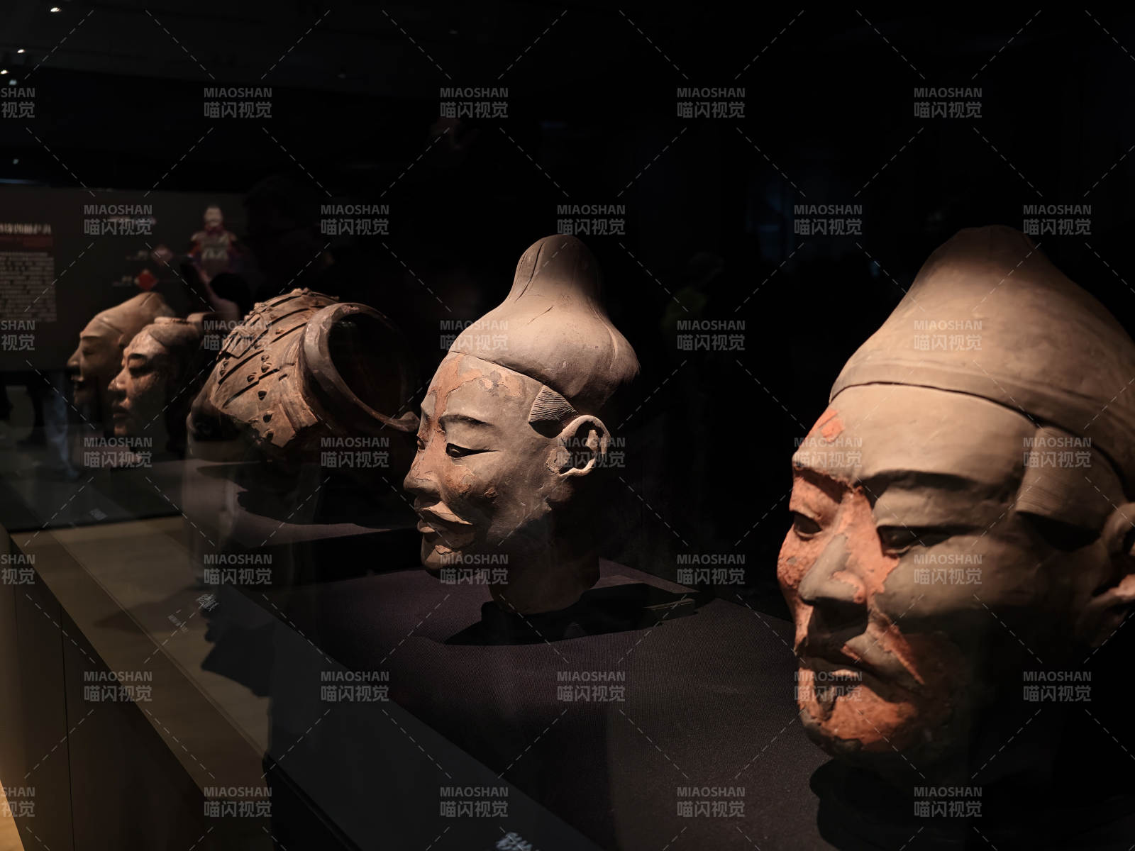 兵马俑头像展图片