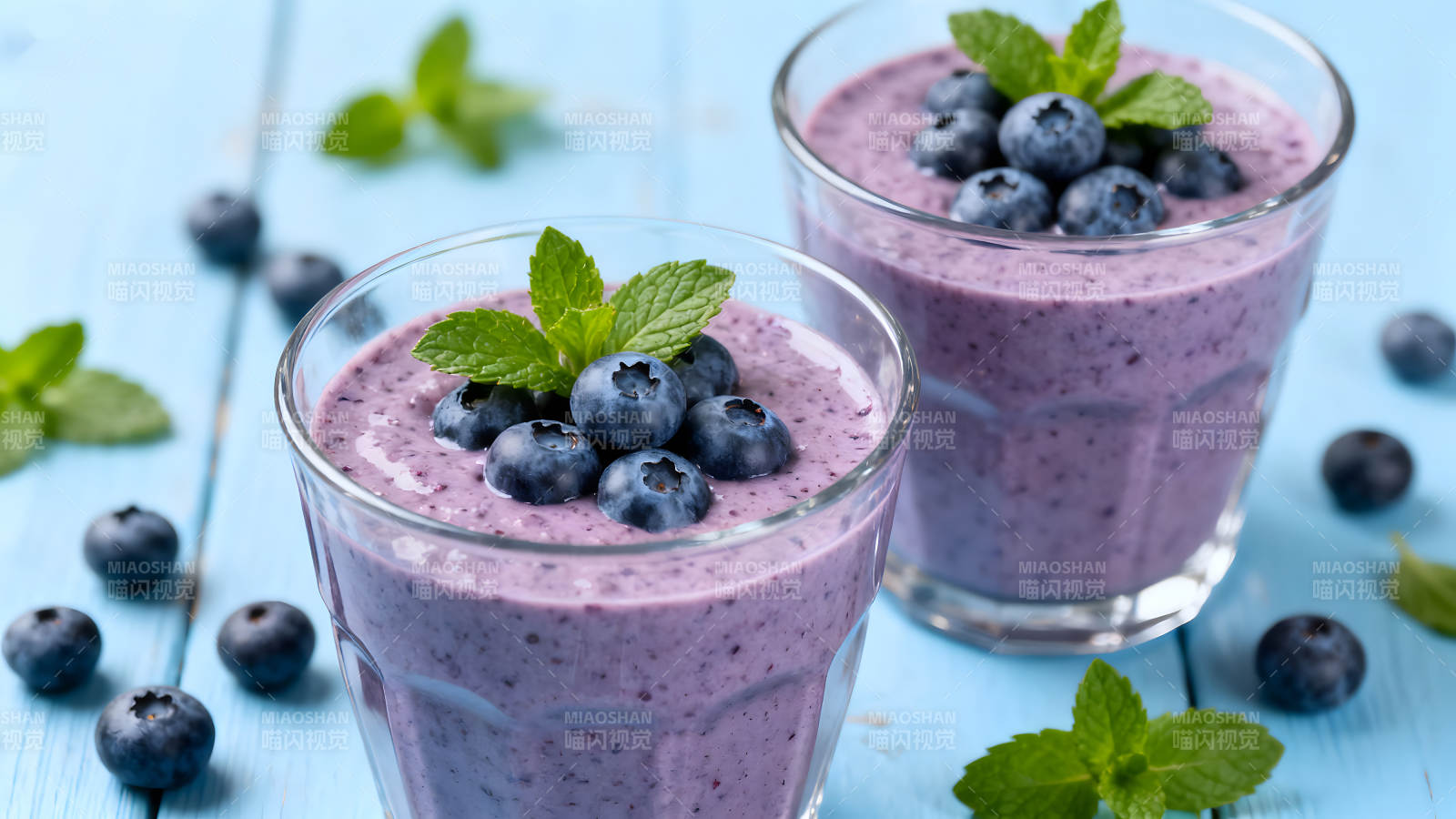 美味的蓝莓思慕雪清爽可口-图片