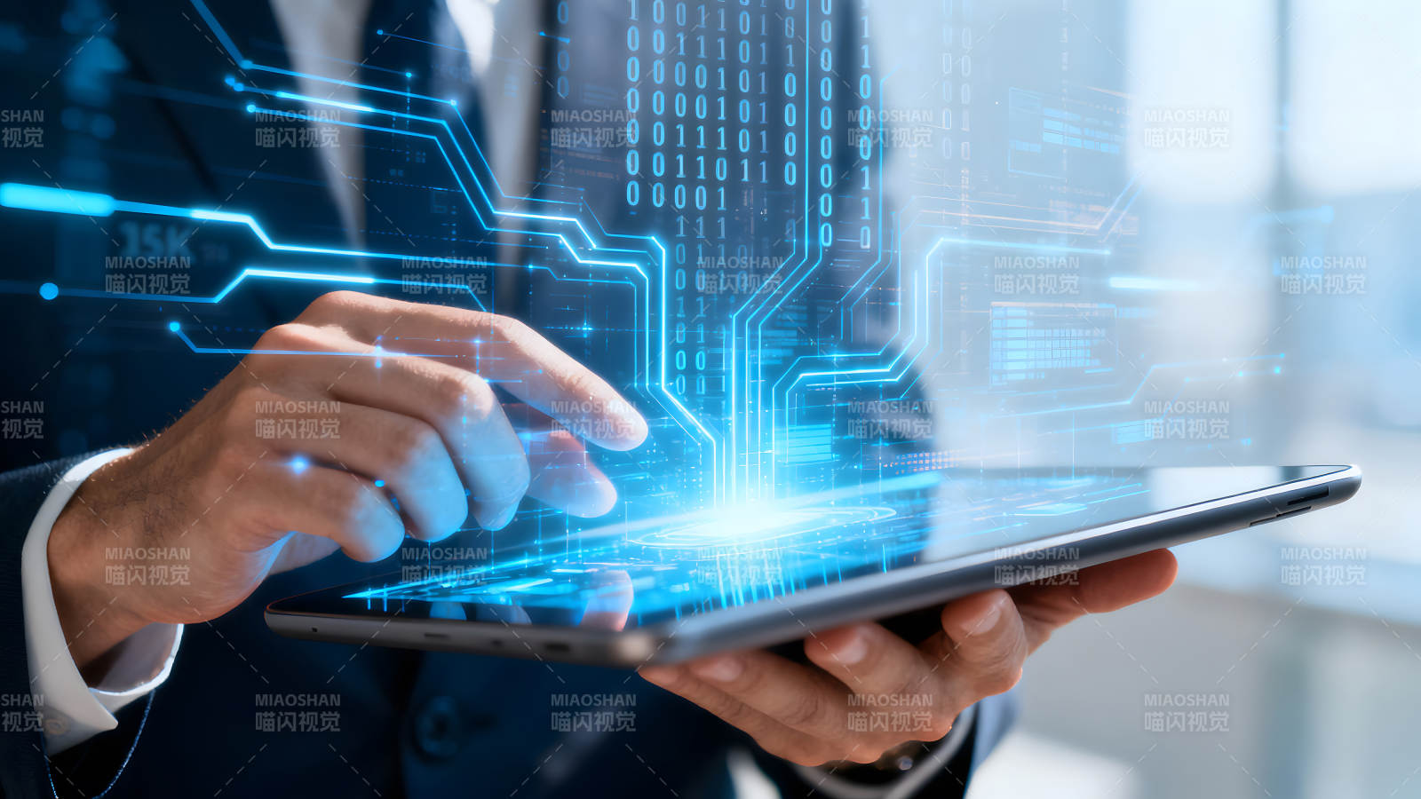 科技与商务人士使用平板电脑-图片