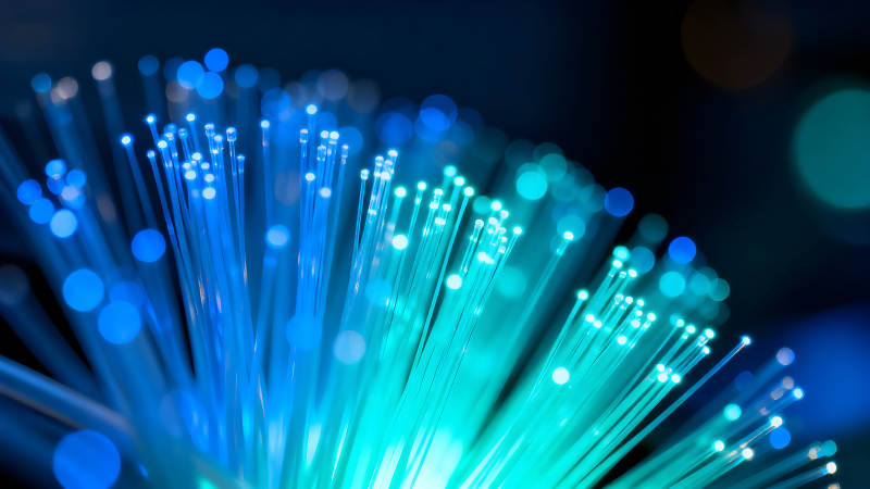 光纖特寫藍色光芒技術之美-圖片