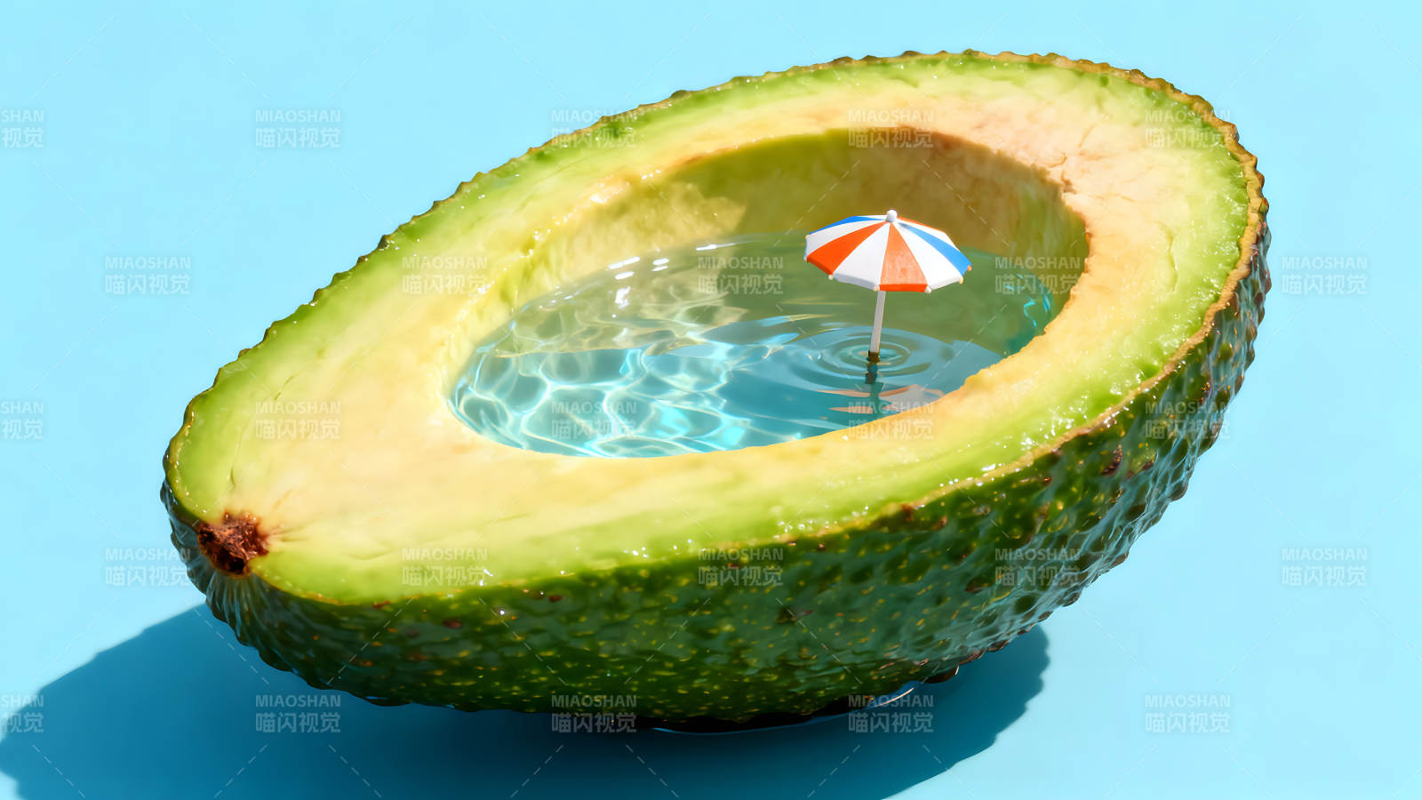 创意十足的鳄梨泳池-图片