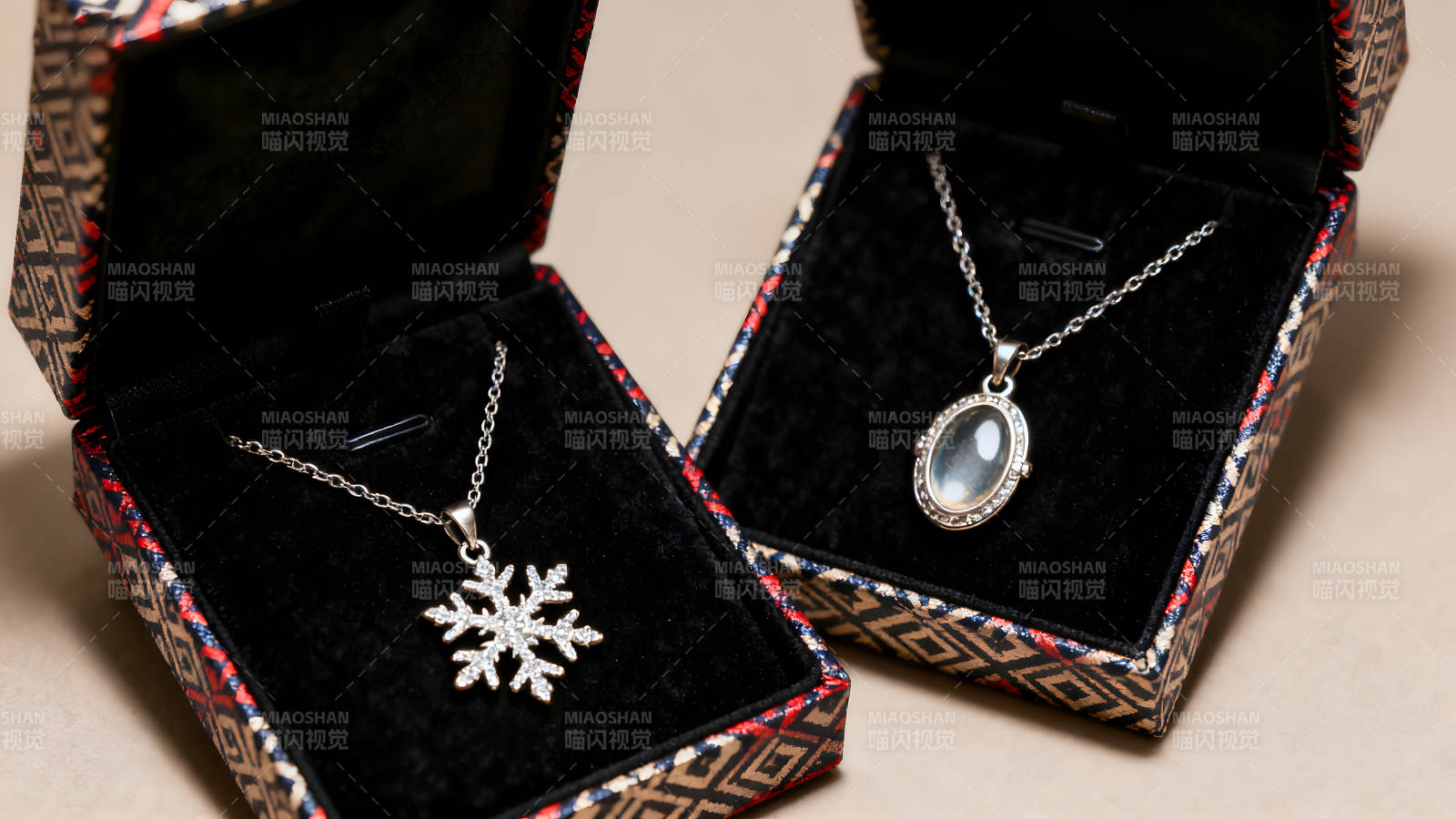 兩款精美項鏈首飾盒展示-圖片