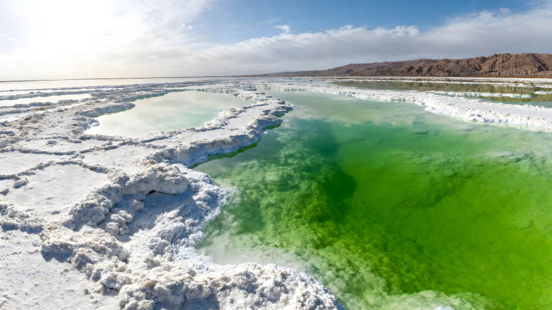 鹽湖碧水奇觀-圖片