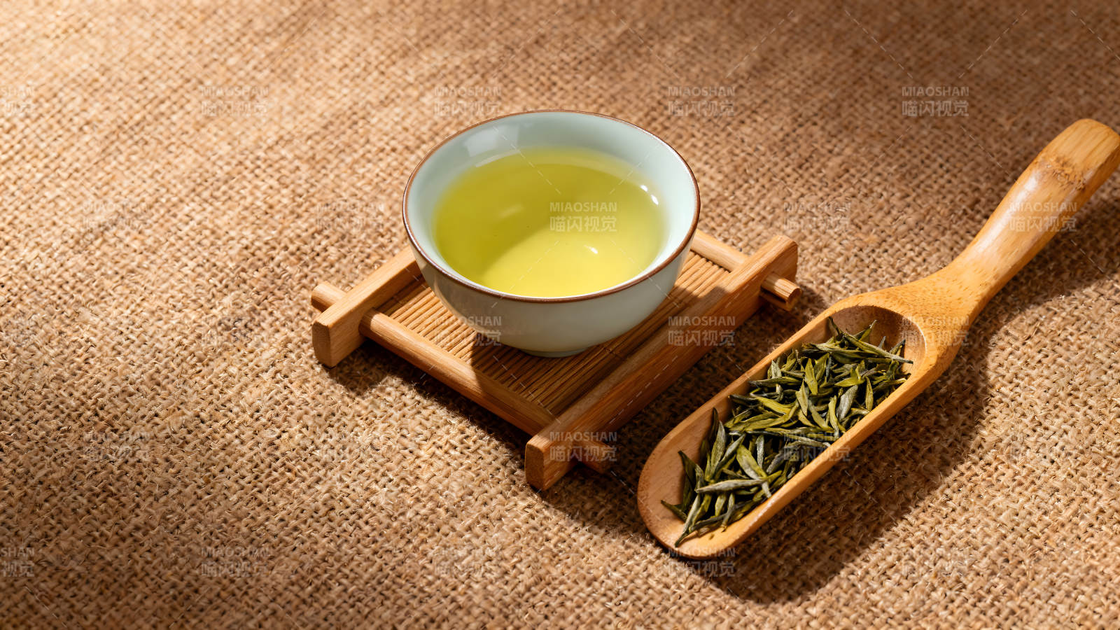 茶與茶具特寫-圖片