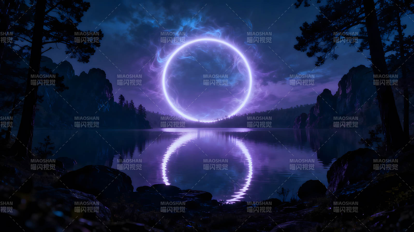 夜晚湖泊中的發(fā)光圓環(huán)-圖片