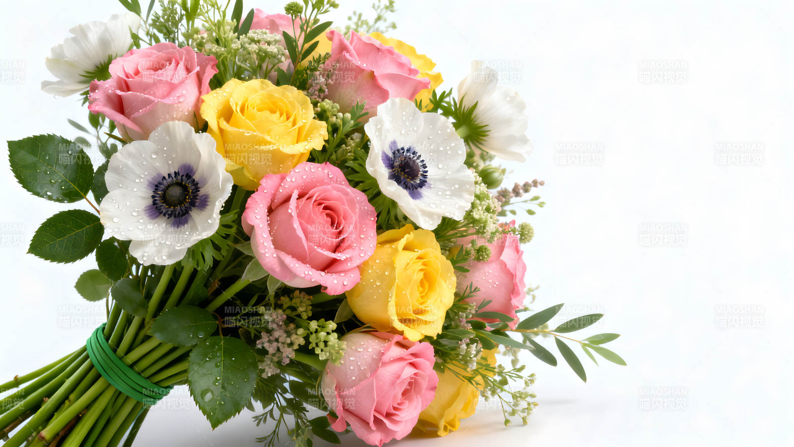 美丽鲜花束特写绽放着生命活力图片