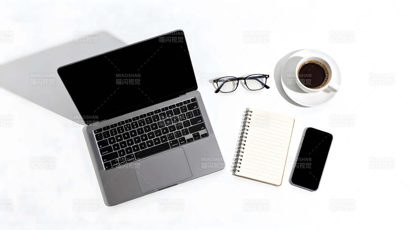 辦公用品擺拍工作學(xué)習(xí)場景圖片