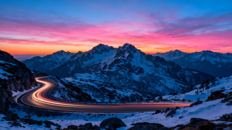 雪山公路晚霞美景-圖片