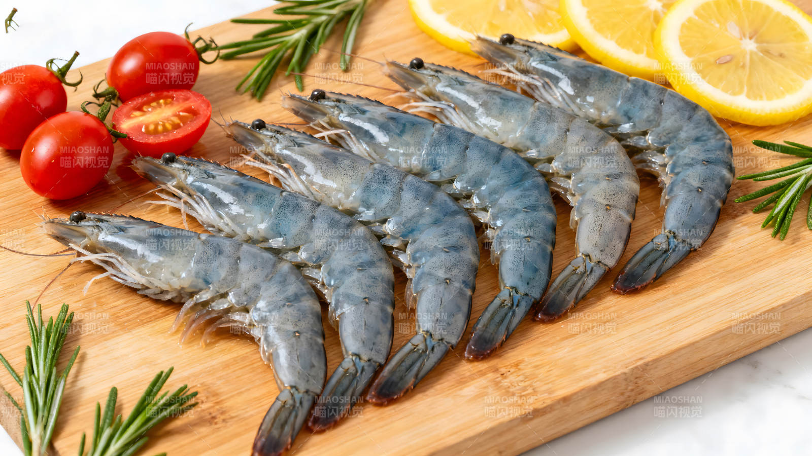 新鲜虾类食材摆拍-图片