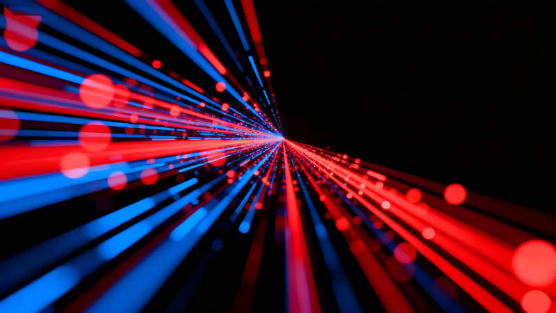 红蓝光线汇聚于一点抽象视觉-图片