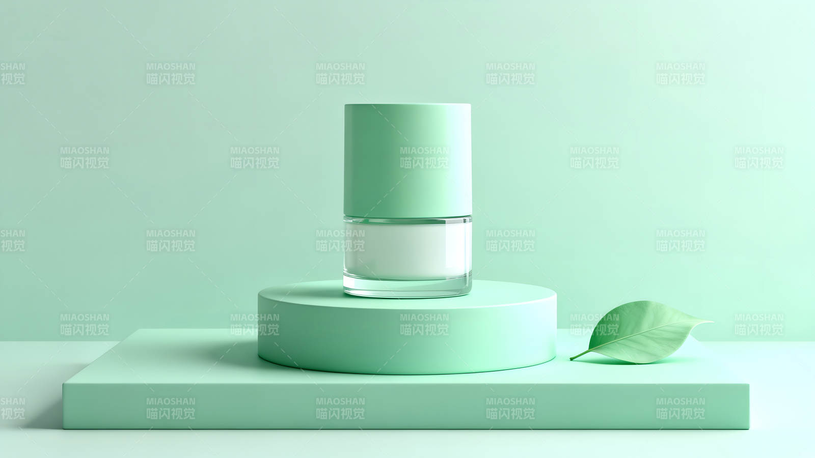 产品展示与绿色叶片图片