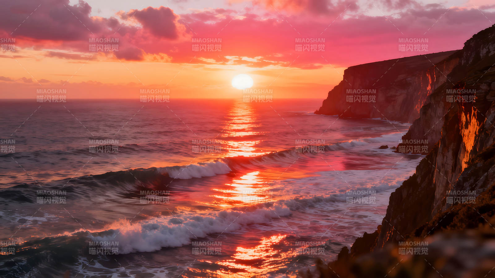 壮丽的日落海景色彩绚丽图片