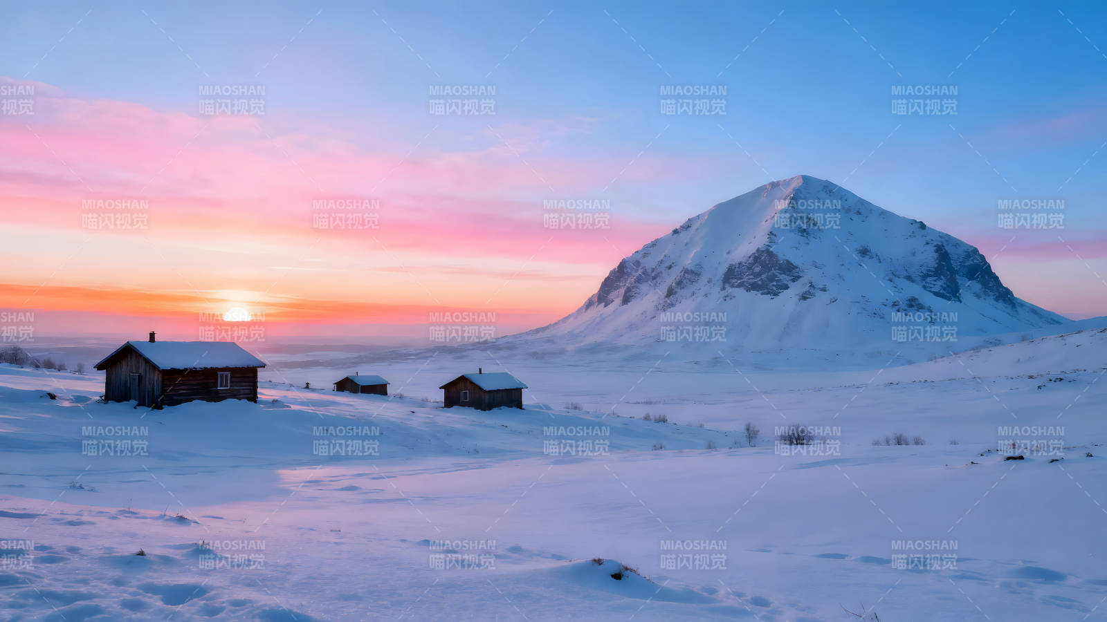 雪山小屋日出美景-圖片