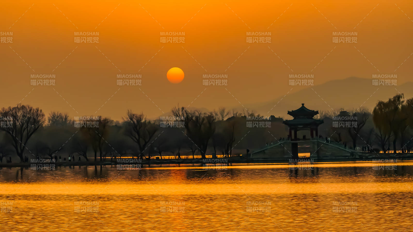 夕陽映湖亭-攝影圖