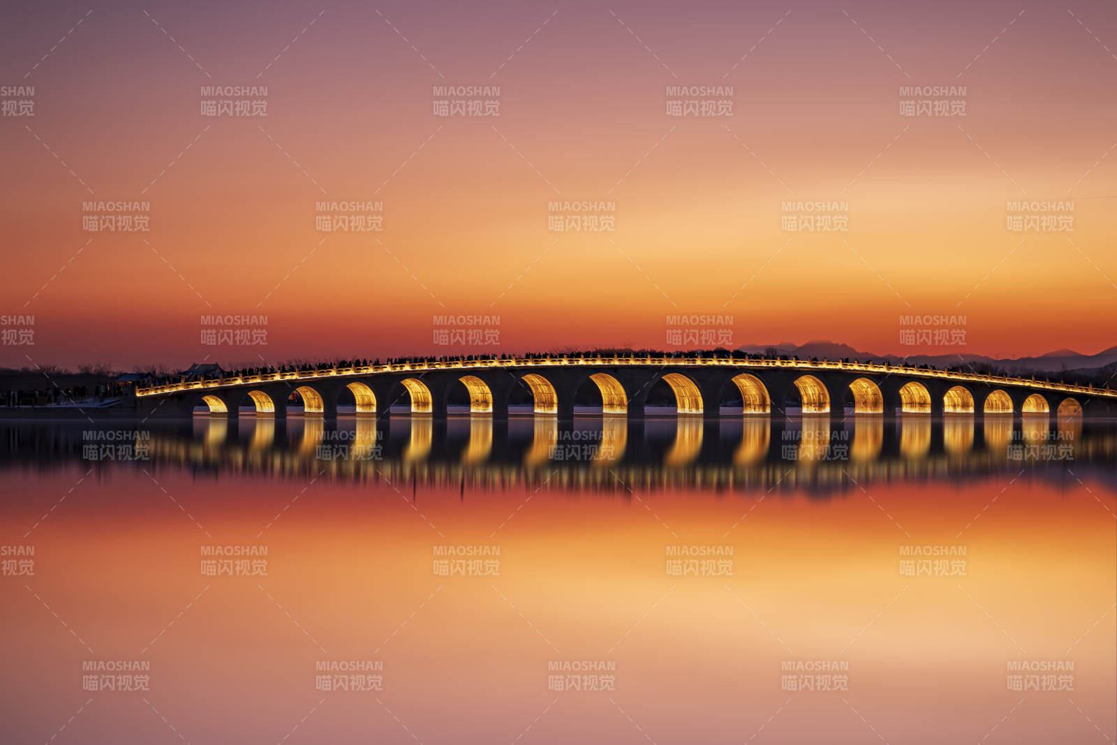 夕照拱橋倒影-攝影圖