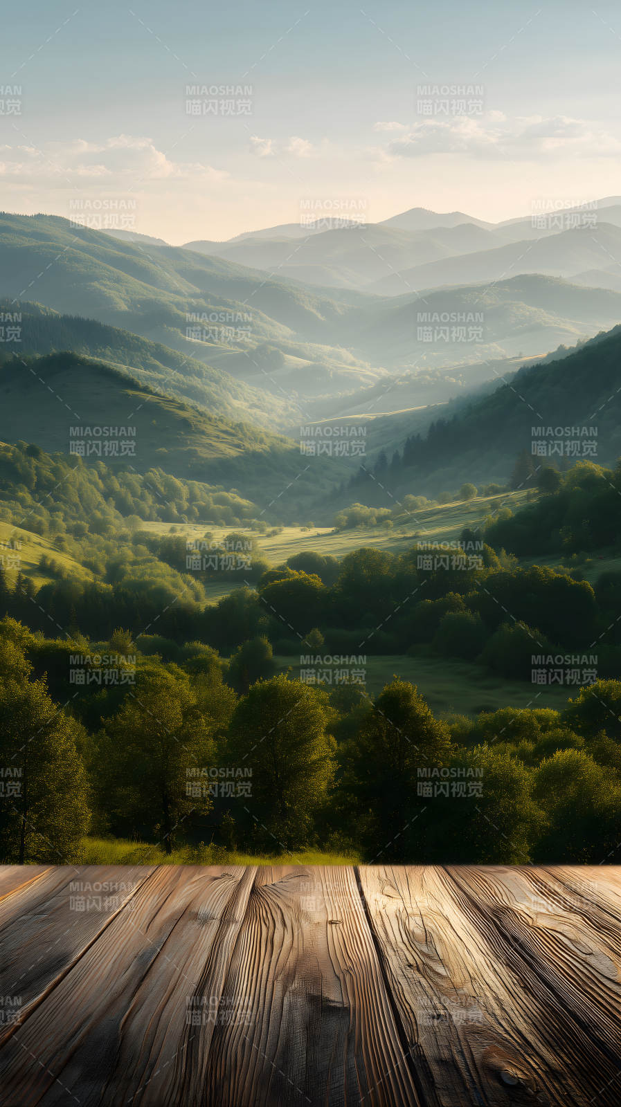 山巒疊嶂生機勃勃-圖片