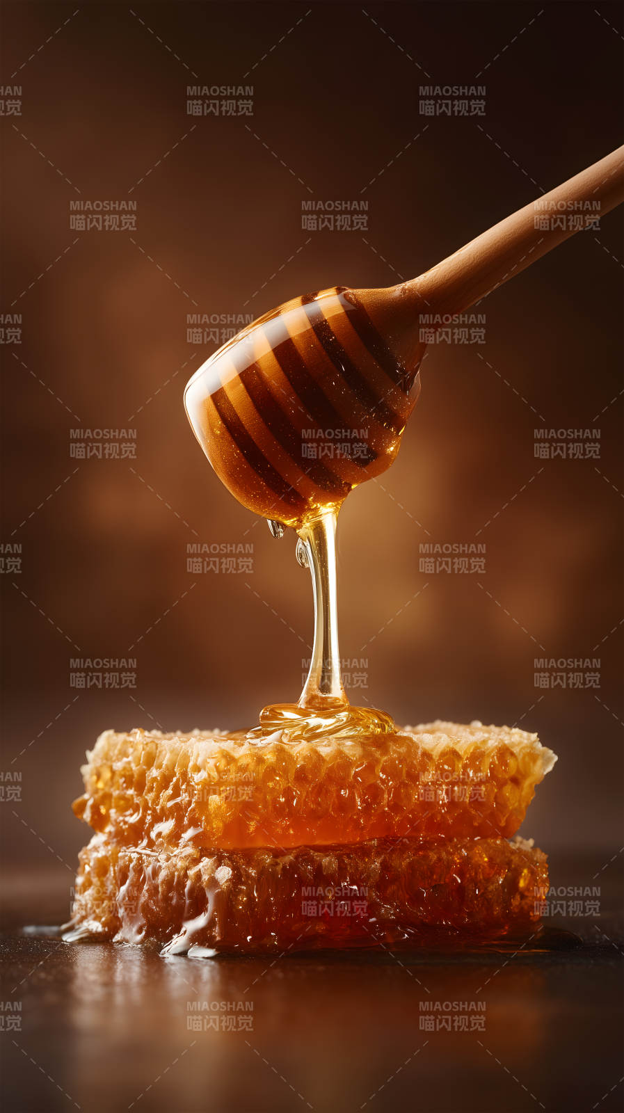 蜂蜜流淌蜂巢诱人-图片