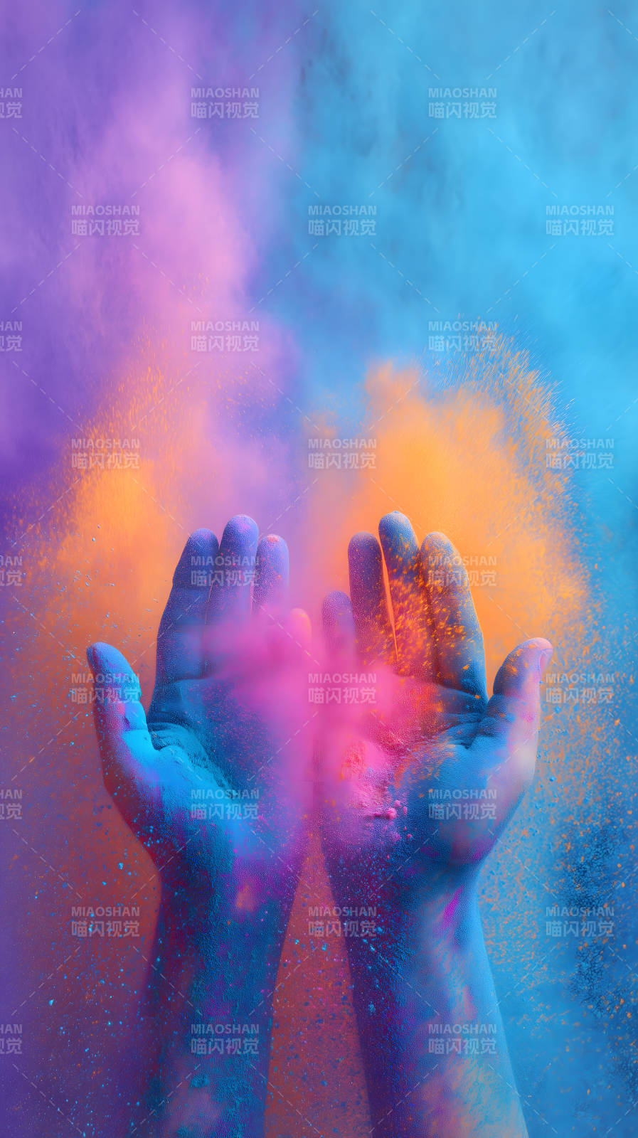 彩色粉末中的手掌-圖片