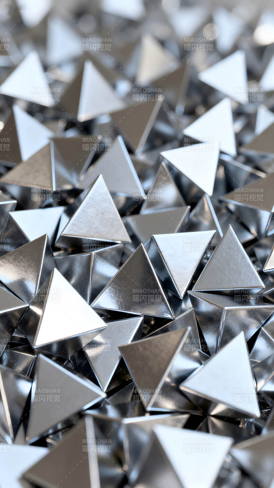 銀色三角堆砌的抽象畫面-圖片
