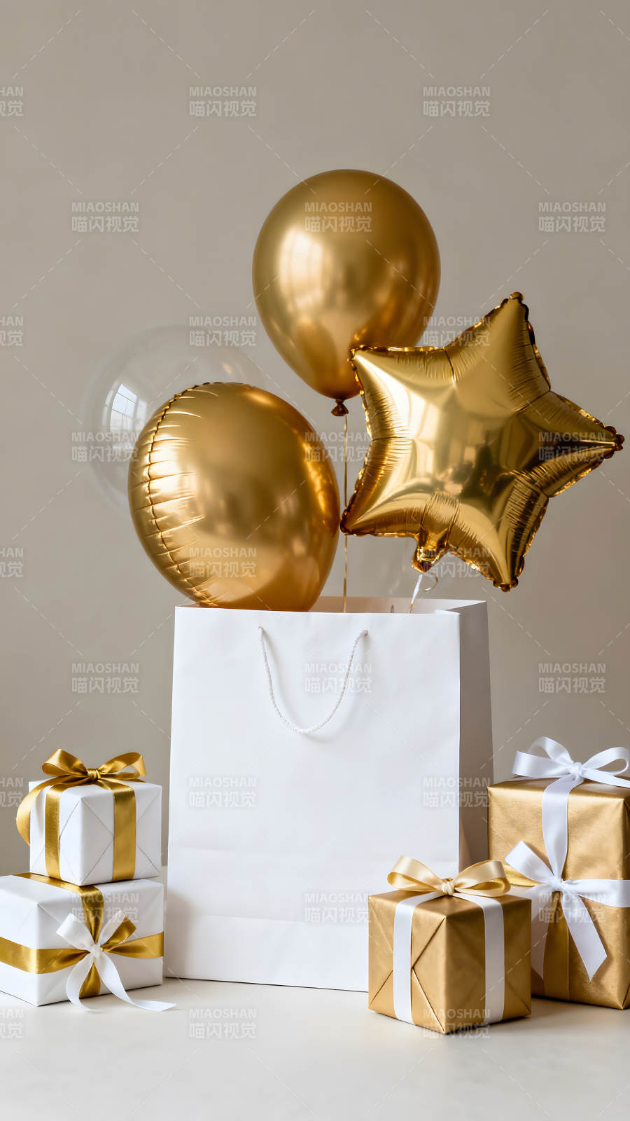 節(jié)日禮品堆疊金氣球裝飾-圖片