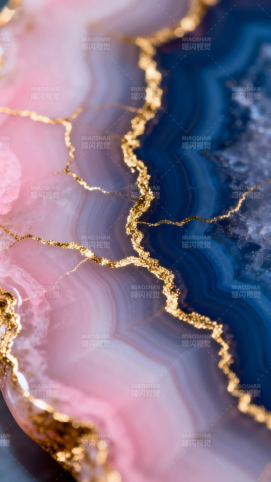 粉色藍色寶石與金色紋理裝飾-圖片