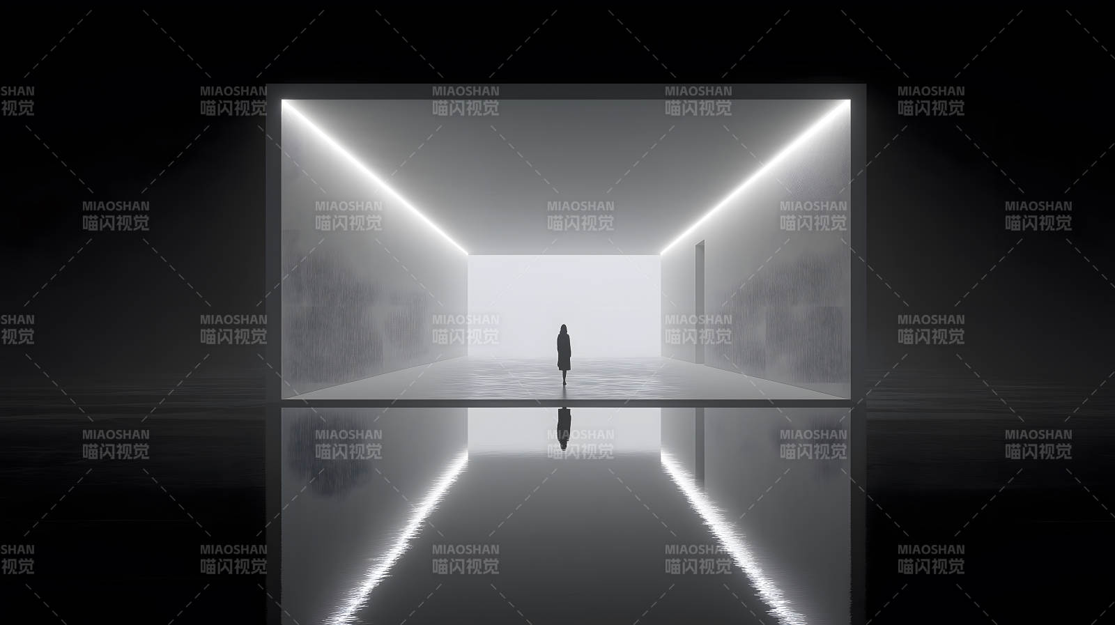 空旷空间中的孤独身影-图片