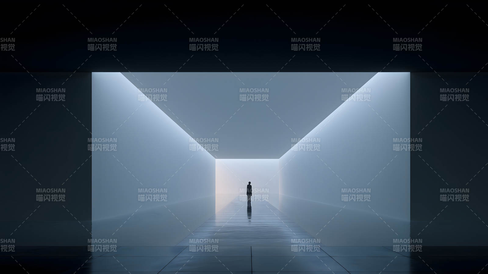 空旷空间中的孤独身影-图片