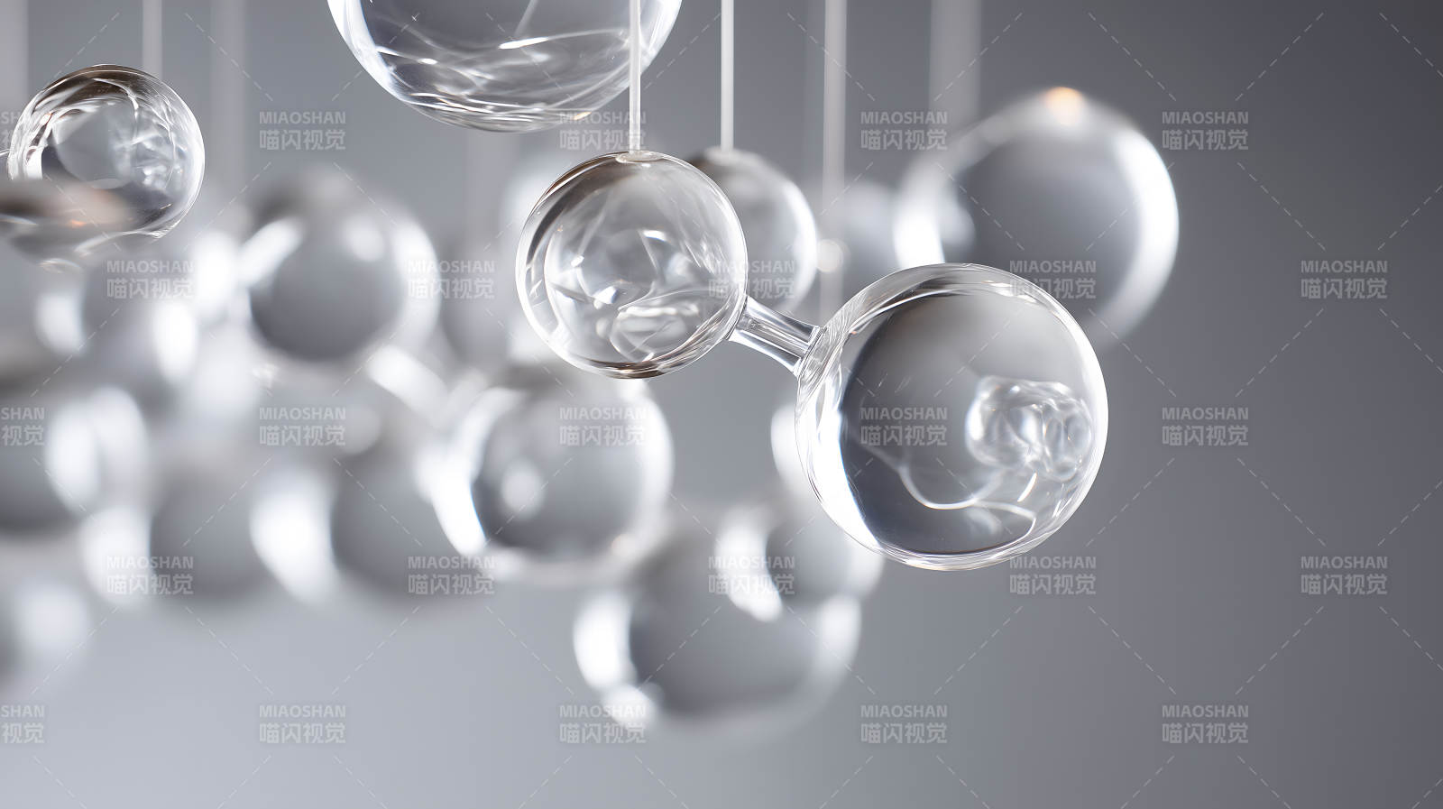 透明燈飾藝術(shù)品懸掛設(shè)計(jì)-圖片