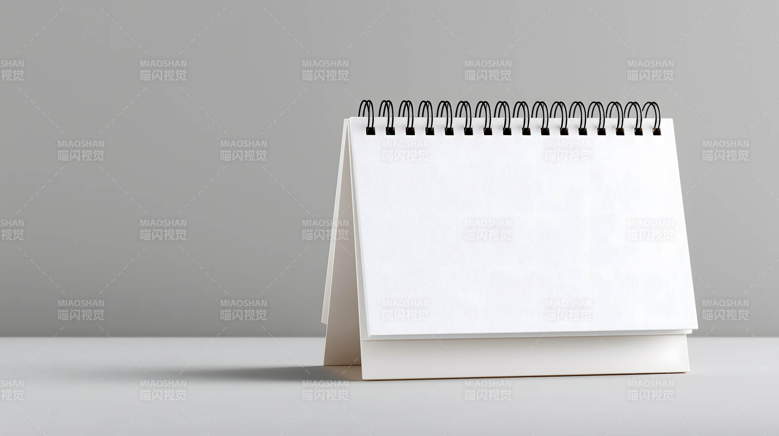 空白日歷擺放干凈整潔的場景圖圖片